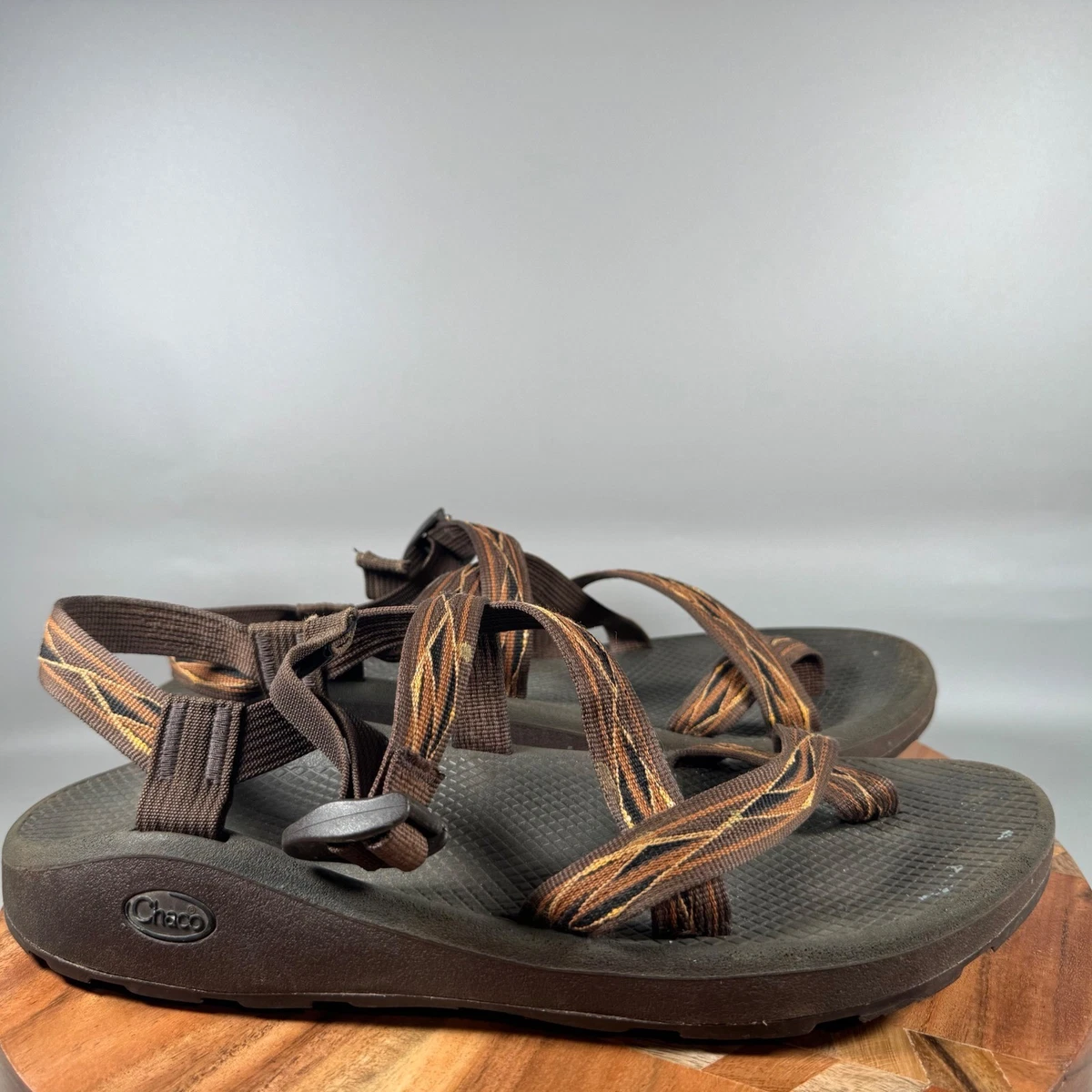 Men’s vintage brown Chaco sandals Chaco Conundrum Leather Sandals Leather Grid | Mercari main image 4