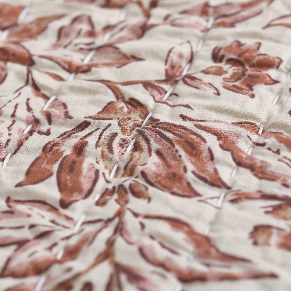 Almohada Decorativa Algodón Reversible Floral Estampado Bloque Rojo Borgoña 20" x 20" Foto 3 de 4