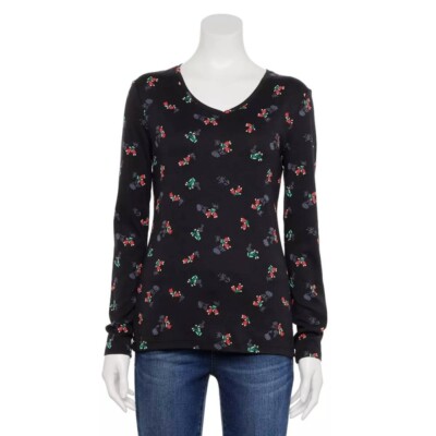 Croft & Barrow Women's Essential Long-Sleeve V-Neck Top Black Scandi Floral