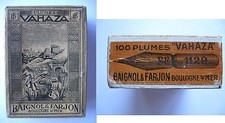 Boîte de plumes Vahaza, Baignol & Farjon. Etiquette noire sur chamois. Scellée.