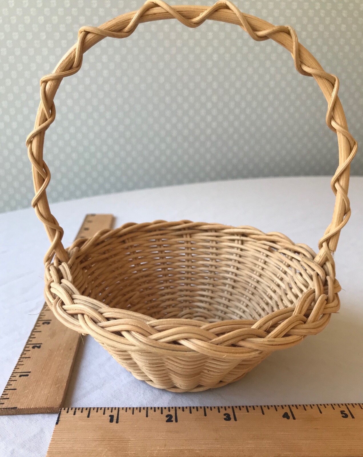 Small Round Gold Woven Basket Collectible Easter - NEW | eBay