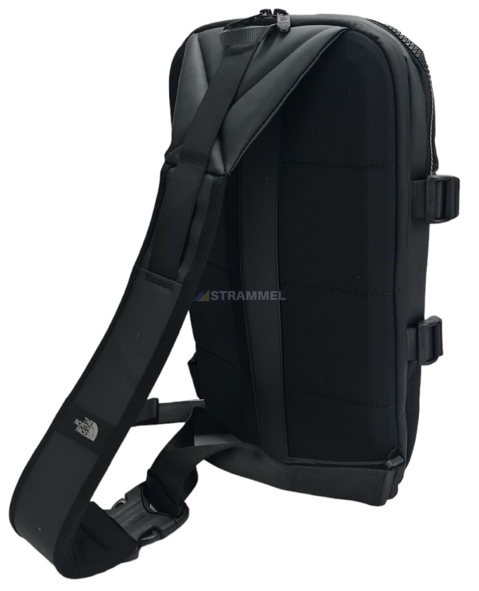 The North Face Commuter Pack Alt Carry Black 10 Liter The North Face Commuter Pack Alt Carry Black 10 Liter