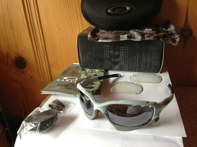 Oakley Racing Jacket Sunglasses for Men | eBay