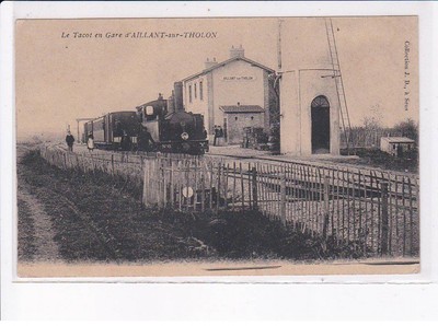 AILLANT-sur-THOLON: le tacot en gare, train - very good condition