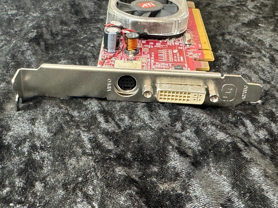 HP 413023-001 ATI Radeon X1300 PCI-E 256MB Video Card - Image 2 of 3