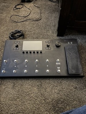 Line 6 Helix LT Guitar Multi-Effects Pedal Processor Pre-owned