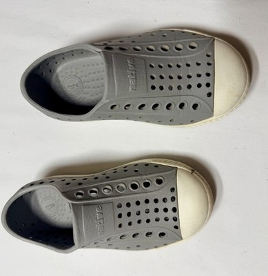 Jefferson Native Unisex Slip-On Size 8 Toddler