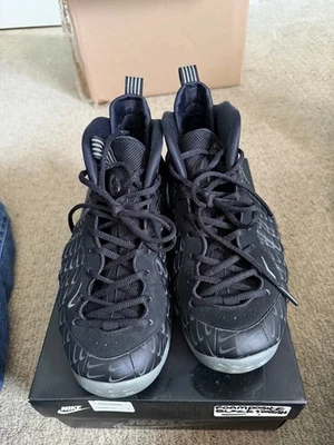 Size 10.5 - Nike Air Foamposite One Swoosh - Image 1 of 4