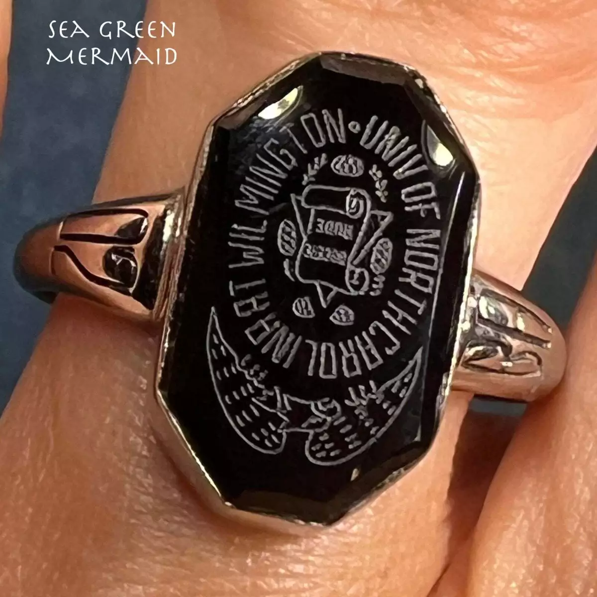 10k White Gold UNC Wilmington Onyx Insignia Class Ring. Go Hawks