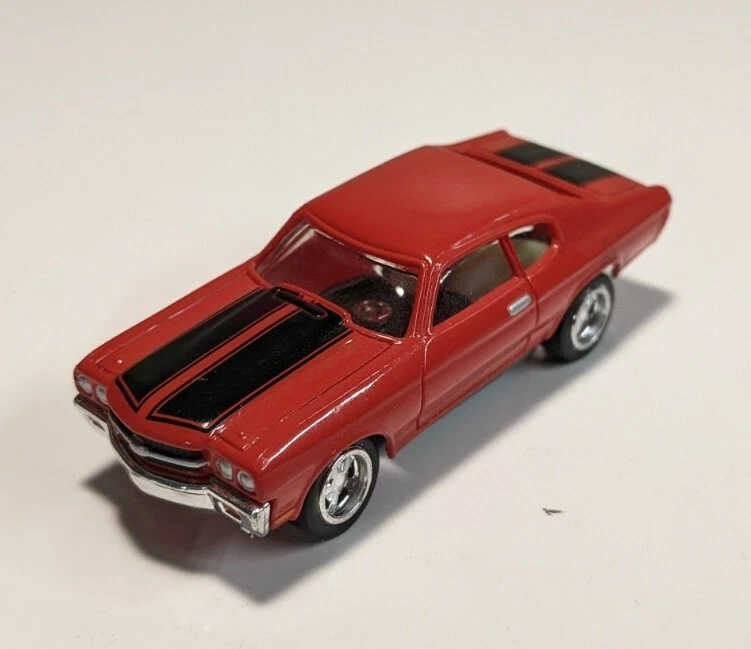 Johnny Lightning Thunderjet 500 Chevy Chevelle SS Plastic Pullback Polar Lights - Image 3 of 4