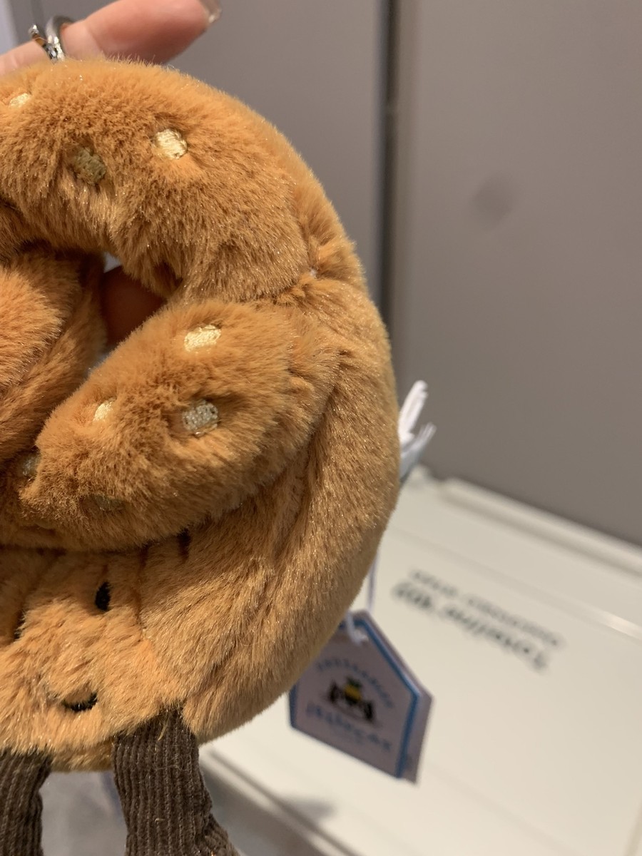 Jellycat Amuseable Pretzel Bag Charm-Christmas | eBay