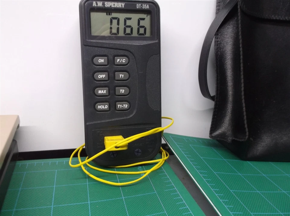 A.W. Sperry dt-35a temperature sensor missing probe - Image 3 of 4