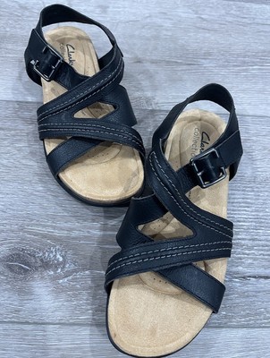Clarks Women's Size 6  M Brynn Ave Black Open Toe Hook & Loop Sandals