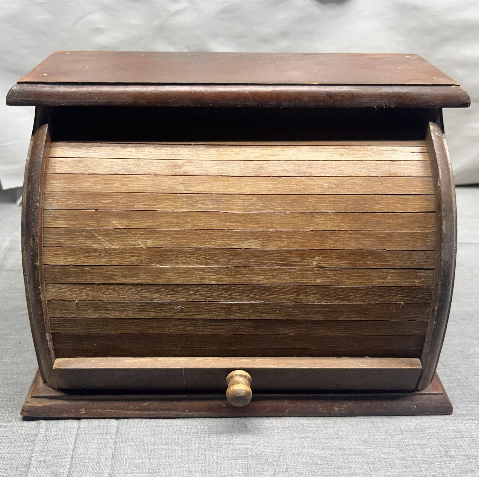Vintage Mini Wooden Roll Top Bread Box
Opens in a new window or tab
