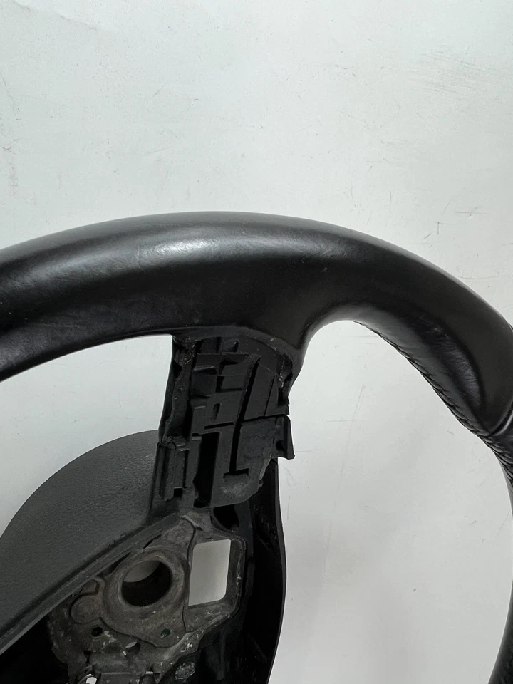 VW T5 Multivan leather steering wheel steering wheel leather - Image 4 of 4