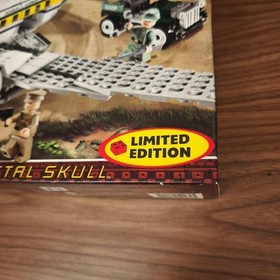 LEGO 7628 Indiana Jones Crystal Skull Escape Limited Edition New Unopened