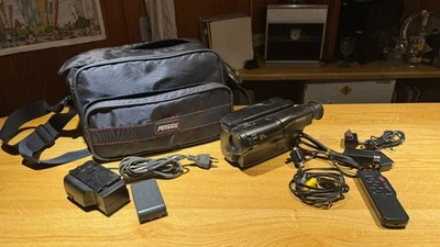 Sony Handycam CCD-TR380E - Bild 1 von 4