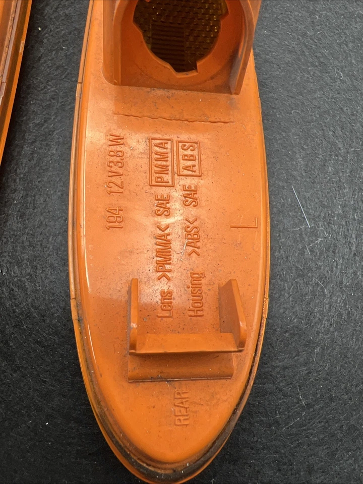 2000-2003 Nissan Maxima Orange Parking Side Marker Lights Lamp Front Left Right - Image 3 of 4