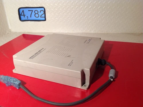 Omron V690-HMG01A Read Write Antenna PLC DCS Transducer Transmitter