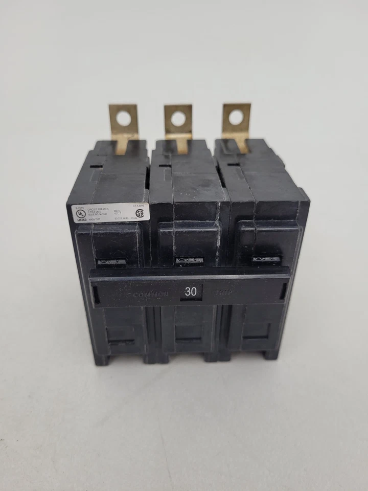 QBHW3030H Eaton 30 Amp Circuit Breaker - Next Day Option - New - Image 3 of 4