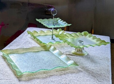 MCM Hostess Set Glass Ruffle Square Celadon Cake-2 Tier Tidbit & Serving platter