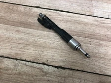 BMW F10 535 535 X DRIVE OEM FRONT ENGINE MOTOR HIGH PRESSURE FUEL INJECTOR N55 2