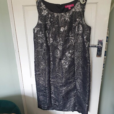 Atemberaubendes Kleid und Jacke Gr. 18 einmal getragen