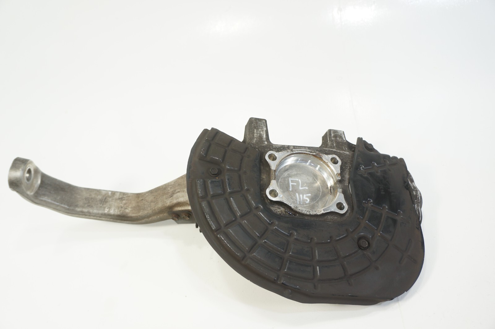 2014-2017 Maserati Ghibli RWD Front Left Driver Knuckle Spindle OEM