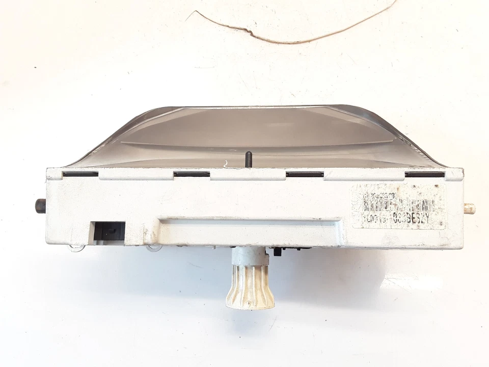 Cuadro de instrumentos velocímetro Seat Toledo MK1 1995 LHD 81117785 Foto 4 de 4