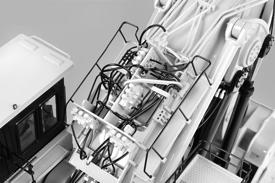 CCM CAT CATERPILLAR 6090 Excavator FS Front Shovel 1:48 NEW + OVP - Image 3 of 4