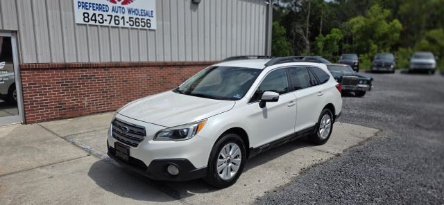 2017 Subaru Outback 2.5i Premium Wagon 4D