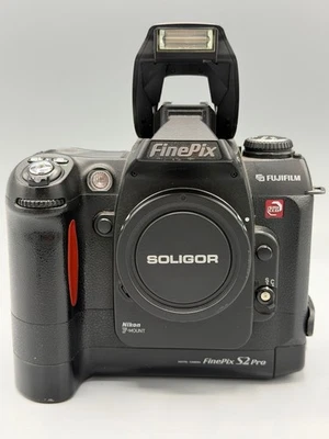 FUJI FinePix S2 Pro Kamera Body Gehäuse DSLR Spiegelreflexkamera - Bild 1 von 4