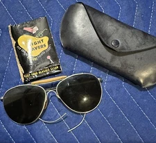 WWII Welsh MFG Type G-2 Aviator Sunglasses & Case MILITARY SPEC PIECE OF HISTORY
