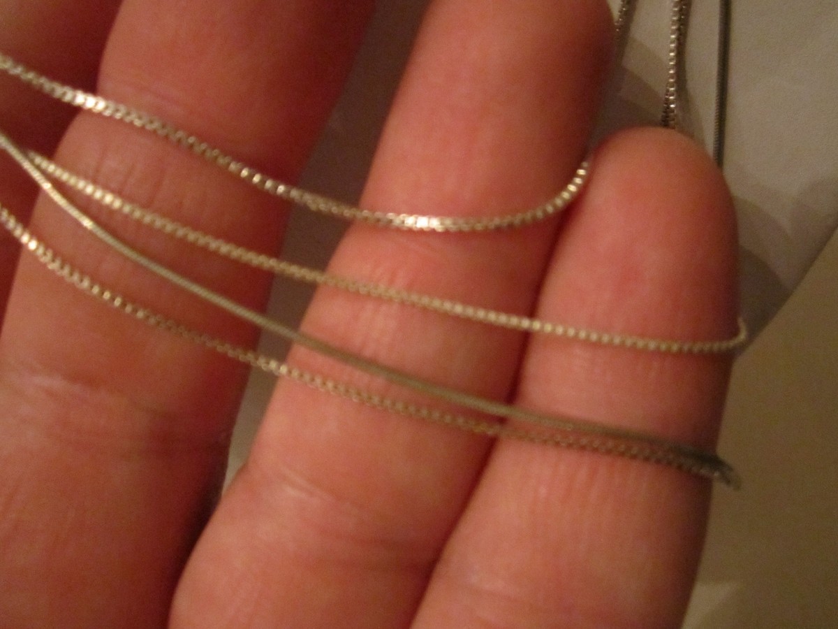 TOPICS：Silver Collection 4 STERLING SILVER NECKLACES - 15