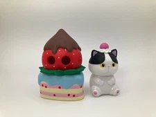 Refreshment Toy Strawberry Cake Cat Unbox Industries Figure