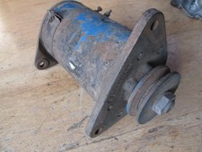 OLDTIMER Traktor PKW LKW Lichtmaschine Generator  0010300001  12 Volt 0.8 PS