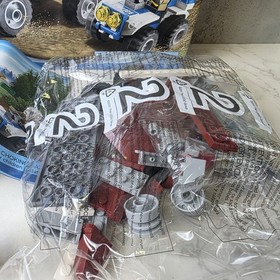 LEGO City #4437 Police Pursuit 100% Complete w/ Instruction & Minifigure