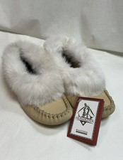 Bastien Industries Hiawatha Moccasins Style 3642 Women's Size 6