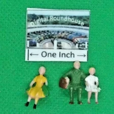 Digital Roundhouse HO Figures Set Seated Family with Luggage - Details Below