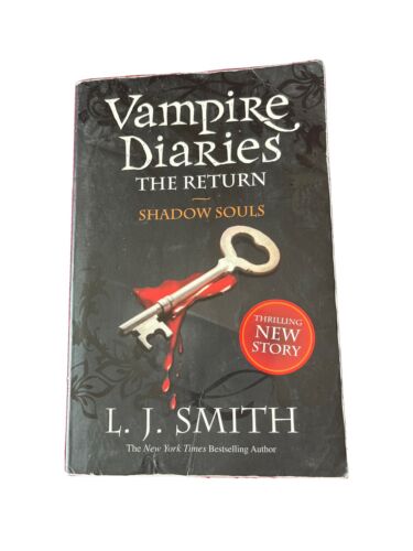 The Vampire Diaries: Shadow Souls: Book 6 by L.J. Smith (Paperback, 2010) - Zdjęcie 1 z 3