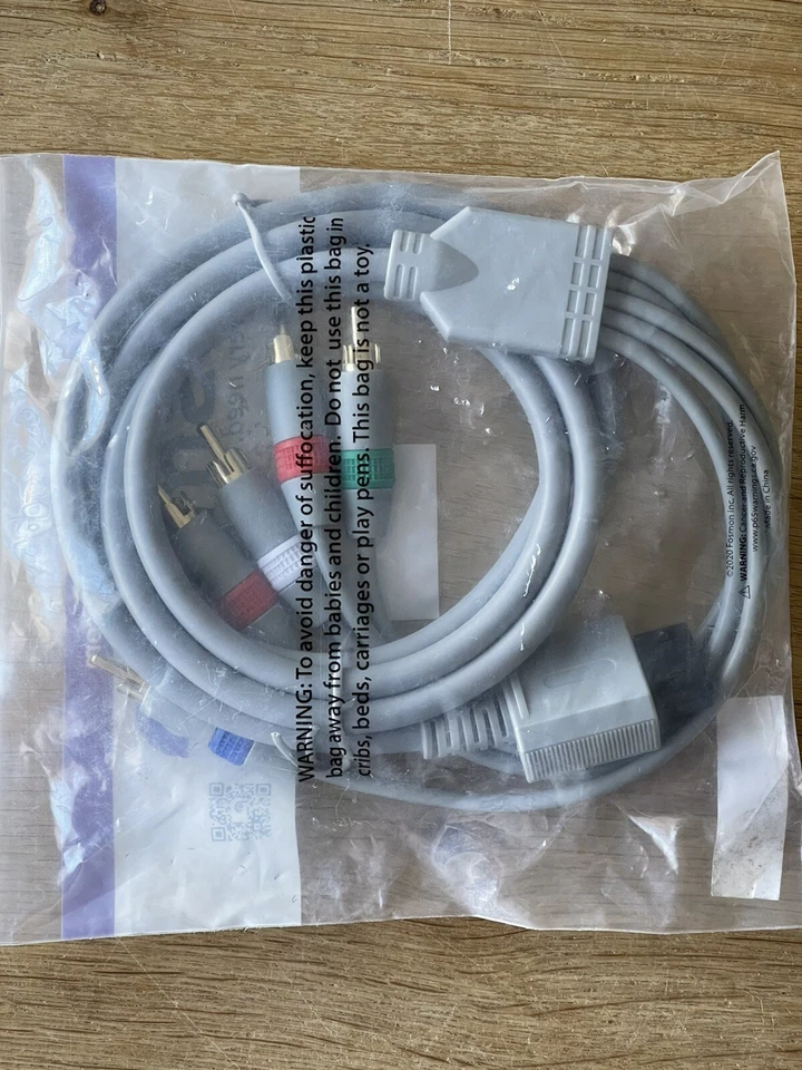 Fosmon C1036HDAV Component HD AV Cable for Nintendo Wii - Image 3 of 3