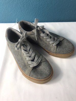 wool tennis shoes