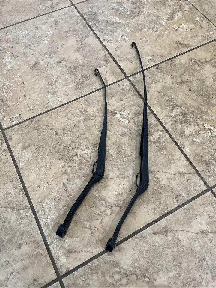 Brazos limpiaparabrisas Ford Transit Connect 2010-2013 conductor y pasajero LH RH OEM Foto 2 de 4