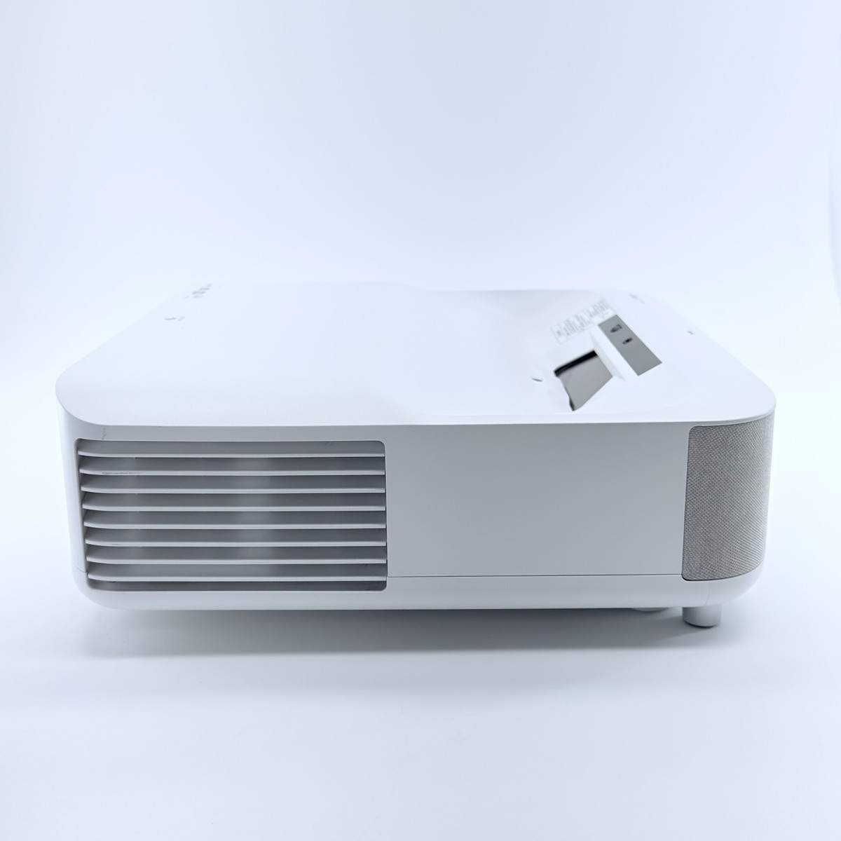 Epson EpiqVision Ultra EH-LS300W HDR 3LCD Laser Projector - Good