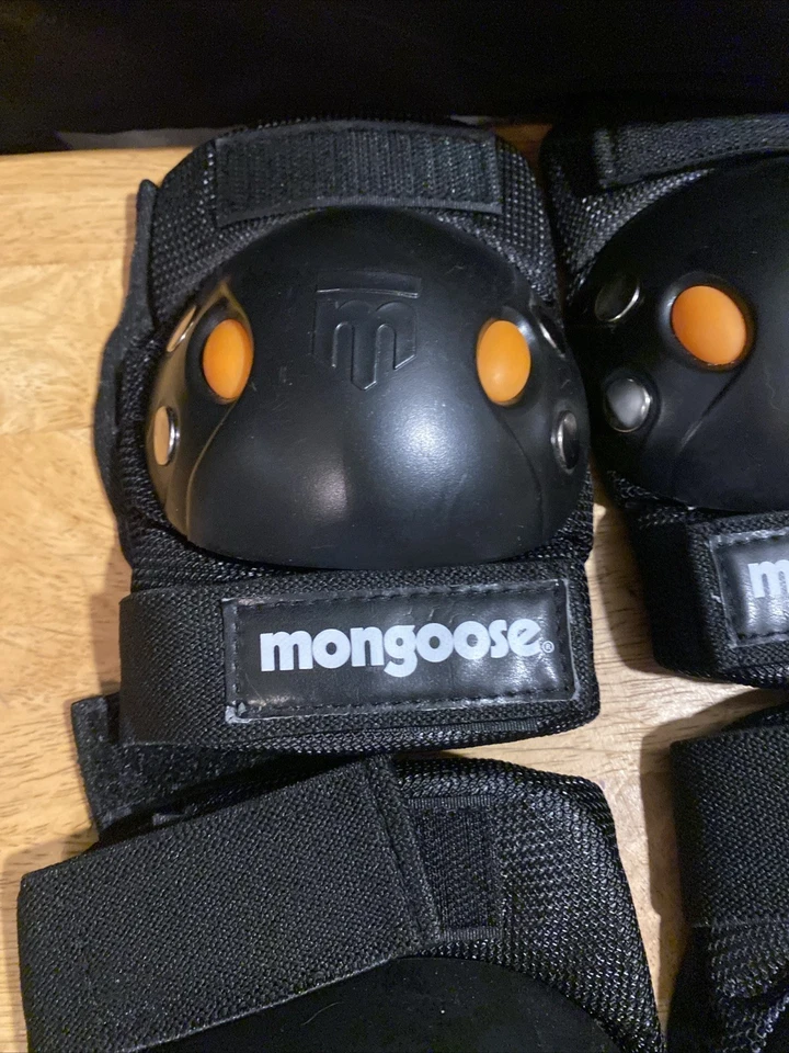 Mongoose Knee & Elbow Pads Kids Youth High Impact Protective Shell Gel Inserts - Image 2 of 4
