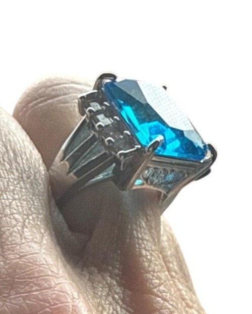 Stunning Blue Topaz Statement Ring Emerald Cut Ge… - image 8