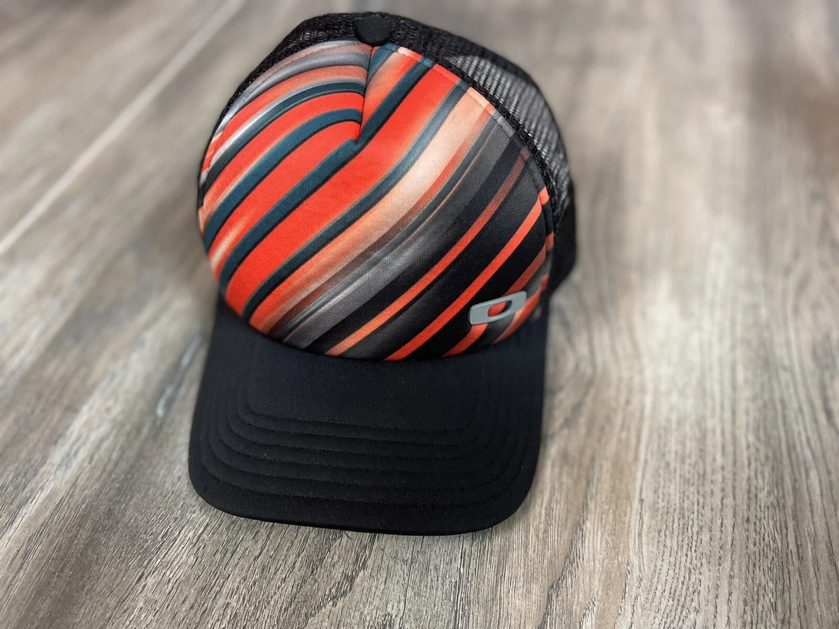 Oakley hotsell trucker hat
