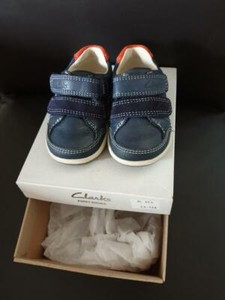 clarks shoes size 3g