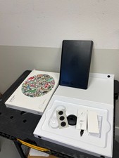 Wacom Intuos Pro Pen Tablet 