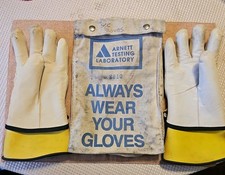 Salisbury Insulated Electrical Gloves Size 9 - 9 1/2 Made In USA